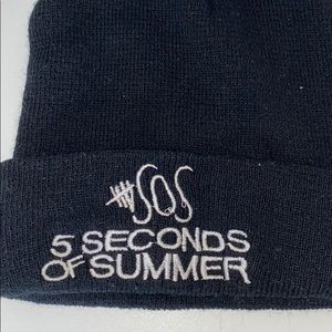 5 Seconds of Summer beanie